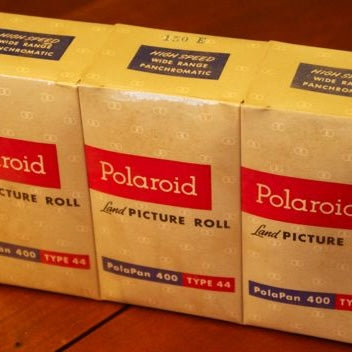 instant film | Polaroid rollfilm