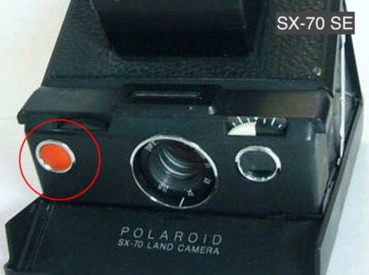 03-01 SX-70 SE red button