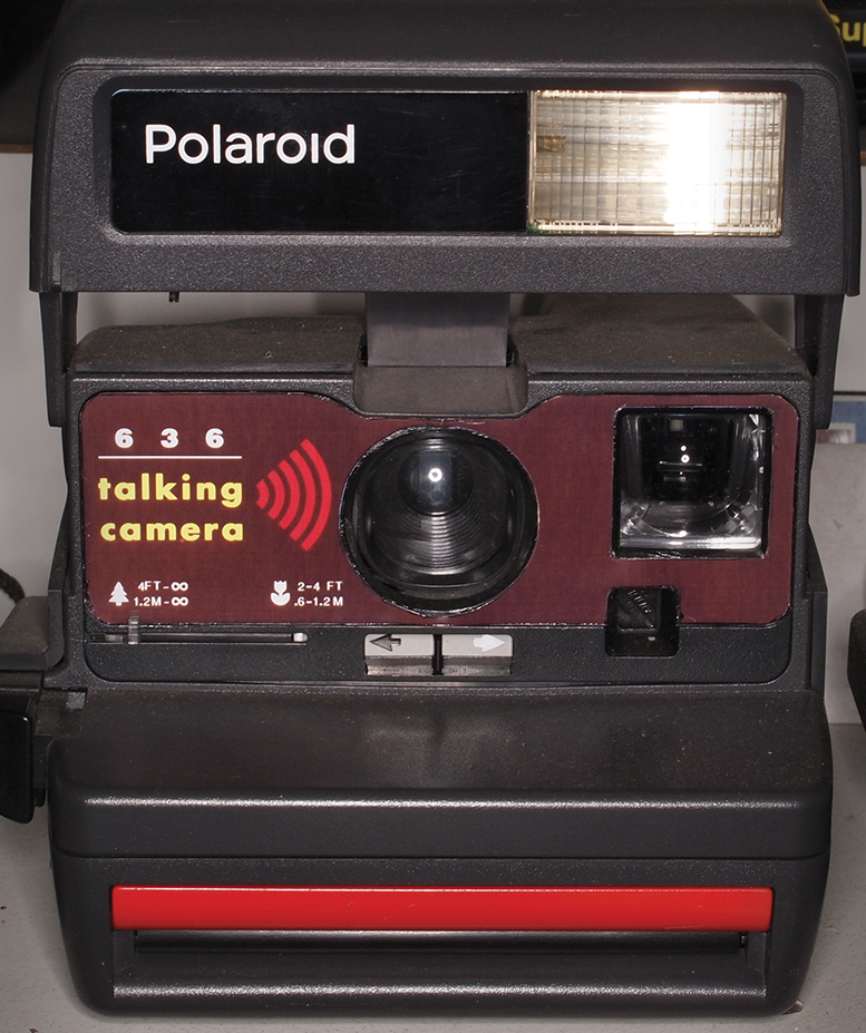 04-04 636 talking camera sample 02