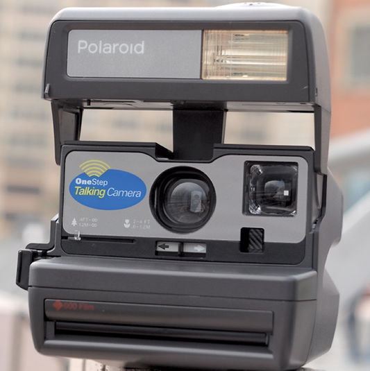 04-04 onestep Talking Camera 01 uk