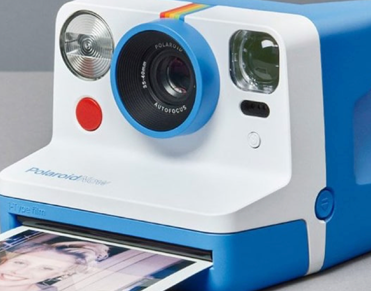 05-02 Polaroid now g1 blue