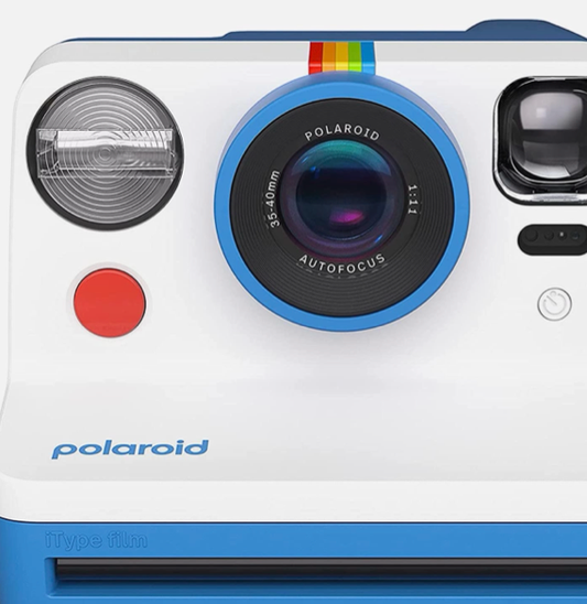 05-02 Polaroid now g2 blue