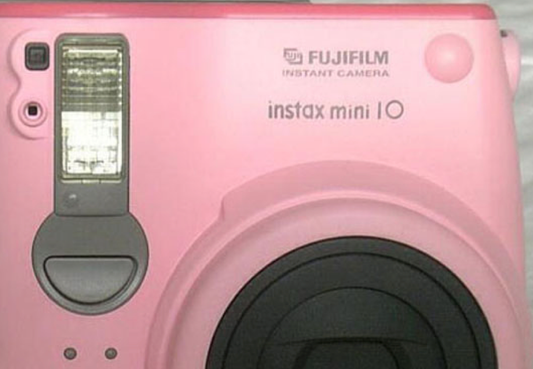 10-01 Fujifilm instax mini 10 pink