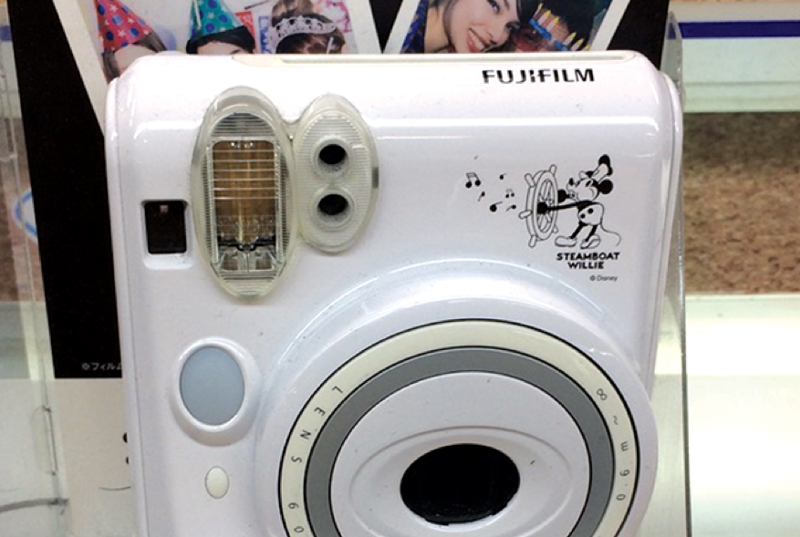 10-01 Fujifilm instax mini 50s micky