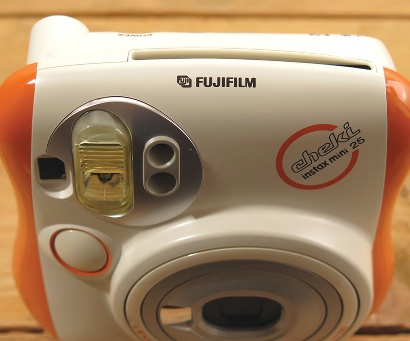 10-01 Fujifilm instax mini 25 01 cheki  orange / white 01