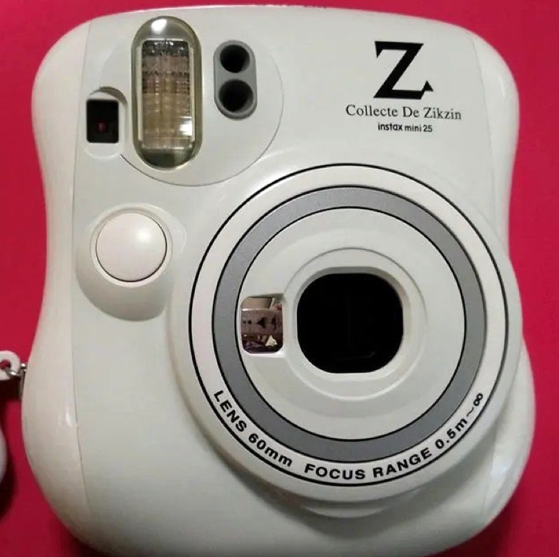 10-01 Fujifilm instax mini 25 Collecte De Zikzin