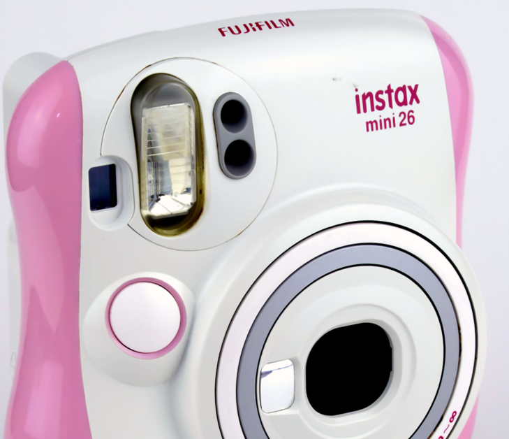 10-01 Fujifilm instax mini 26 white / pink