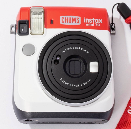 10-01 Fujifilm instax mini 70 Chums