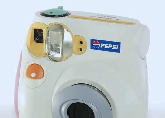 10-02 Fujifilm instax mini 7 pepsi