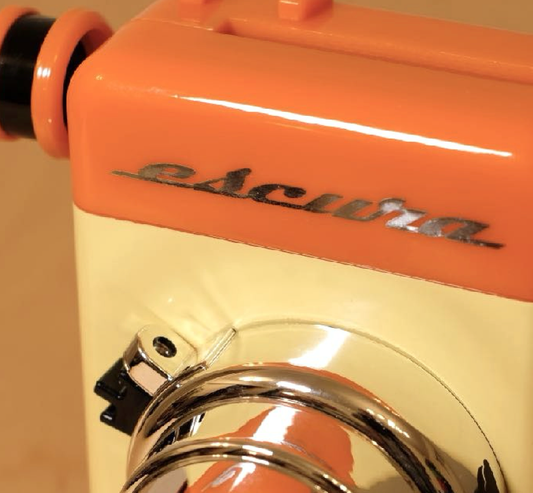 10-04 escura instant 60s 01 orange