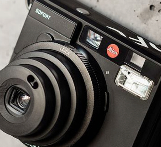 10-04 Leica sofort 01 black