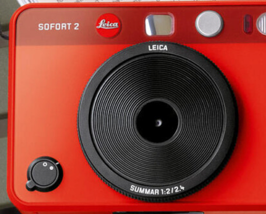 10-04 Leica sofort-2 red