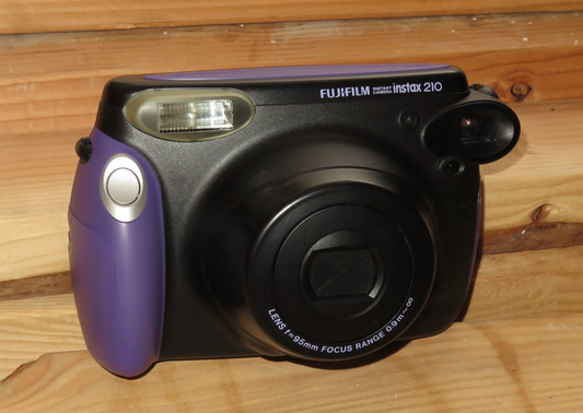 11-01 Fujifilm instax wide 210 halloween