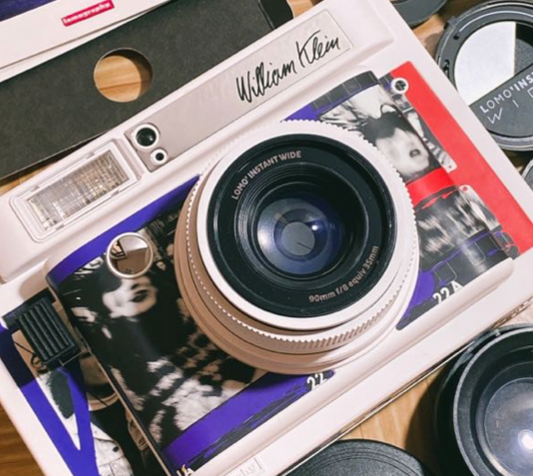 11-02 LOMO instant wide william klein