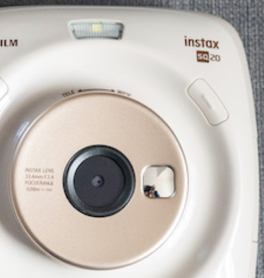 12-01 instax SQ20 02 white