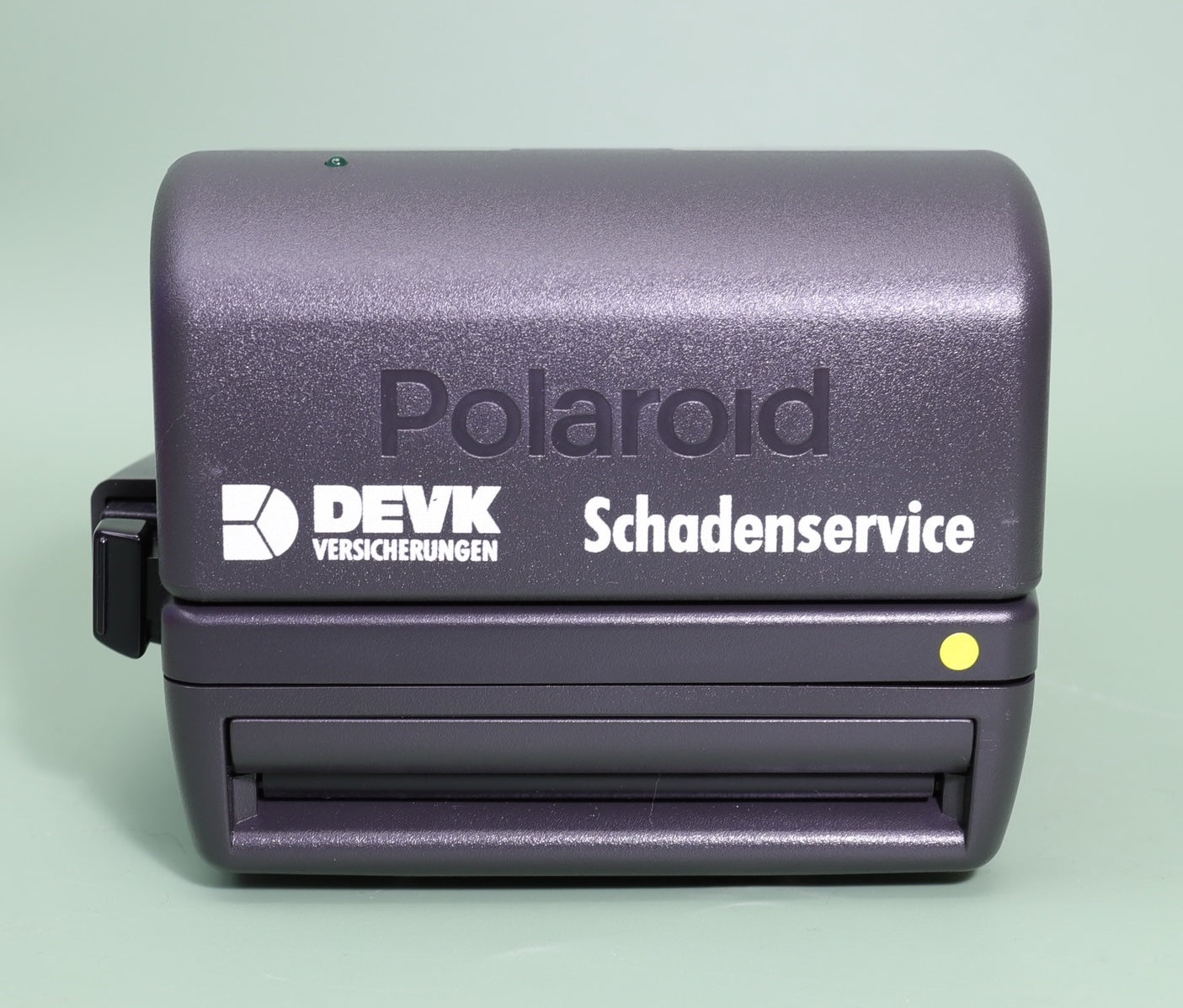 04-04 636 closeup DEVK schadenservice