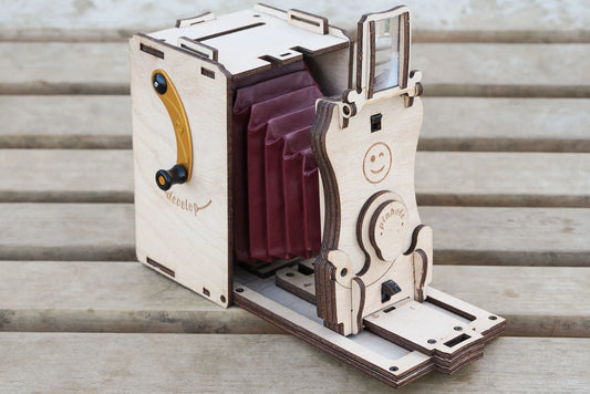 10-04 jollylook pinhole white